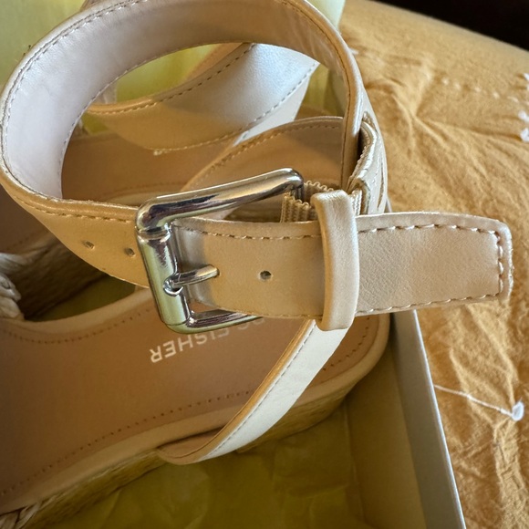 * MARC FISHER Light Natural Raffia, Sandal - Picture 7 of 9